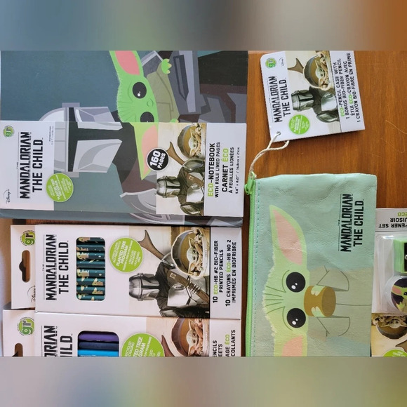 NWT Mandalorian  Notebooks,pencil crayons, pencils, scissors, erasers, sharpener - Picture 10 of 10